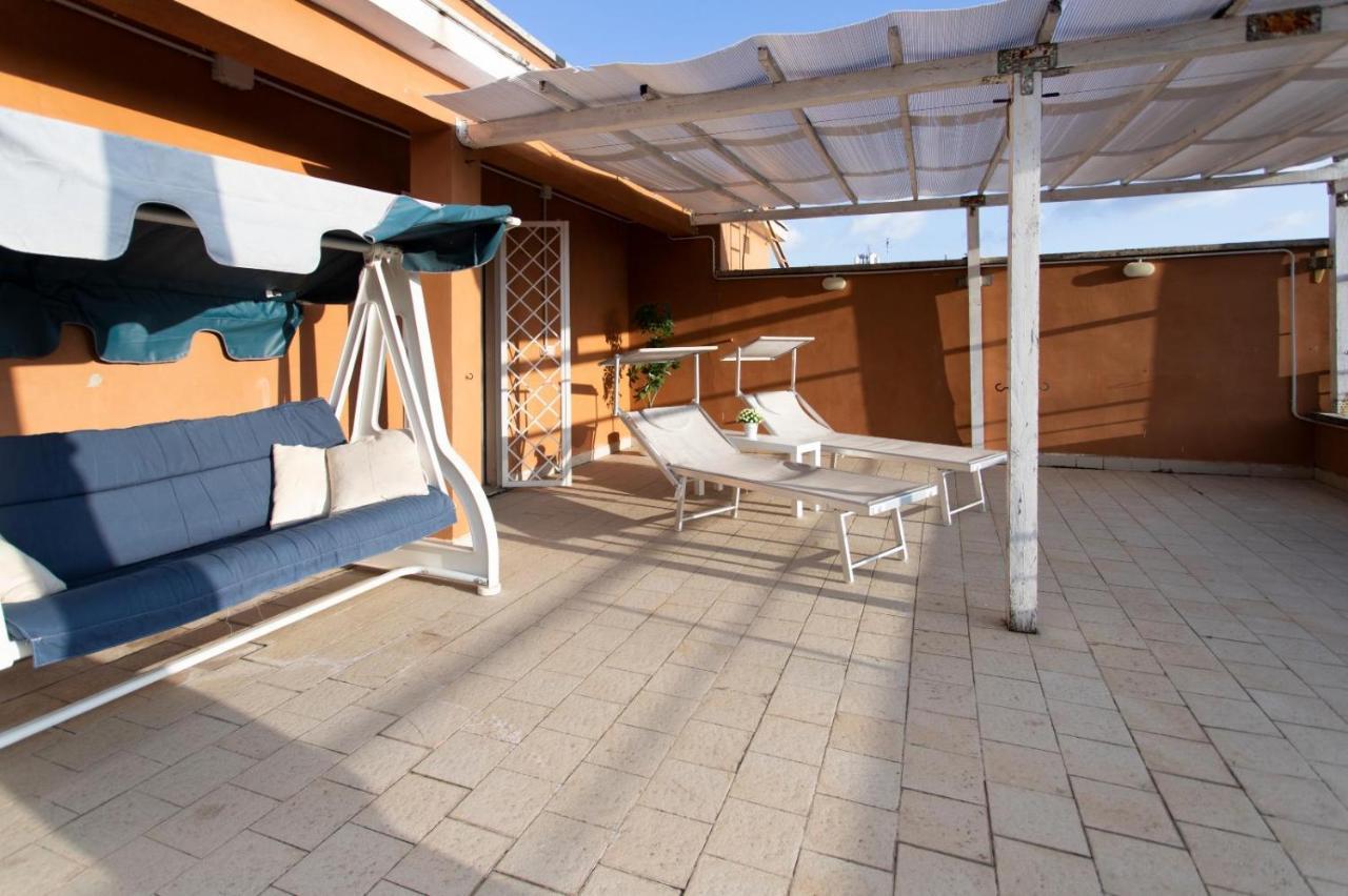 Casa Aurora - Terrazza Con Vista San Pietro Apartamento